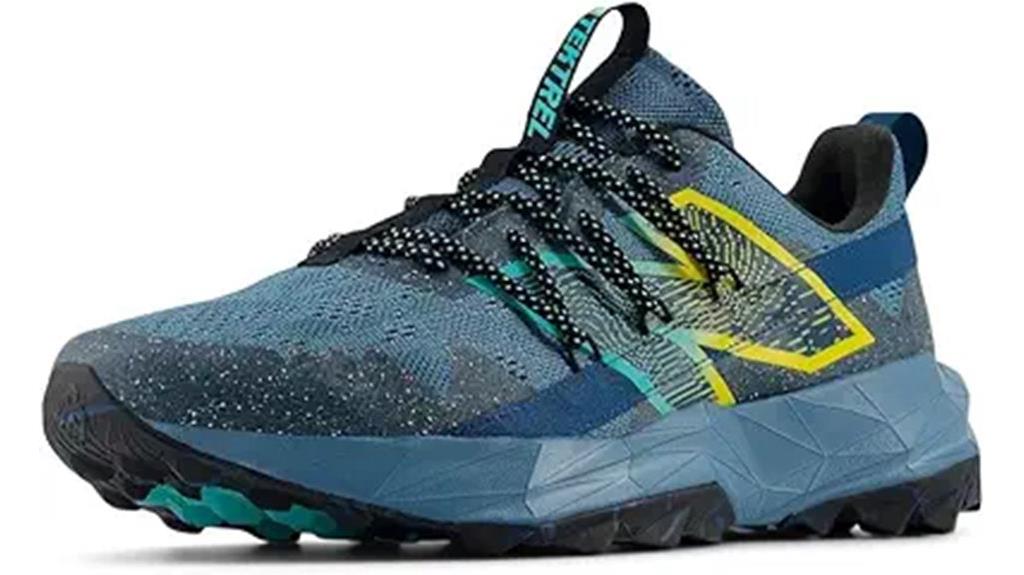 men s new balance sneakers