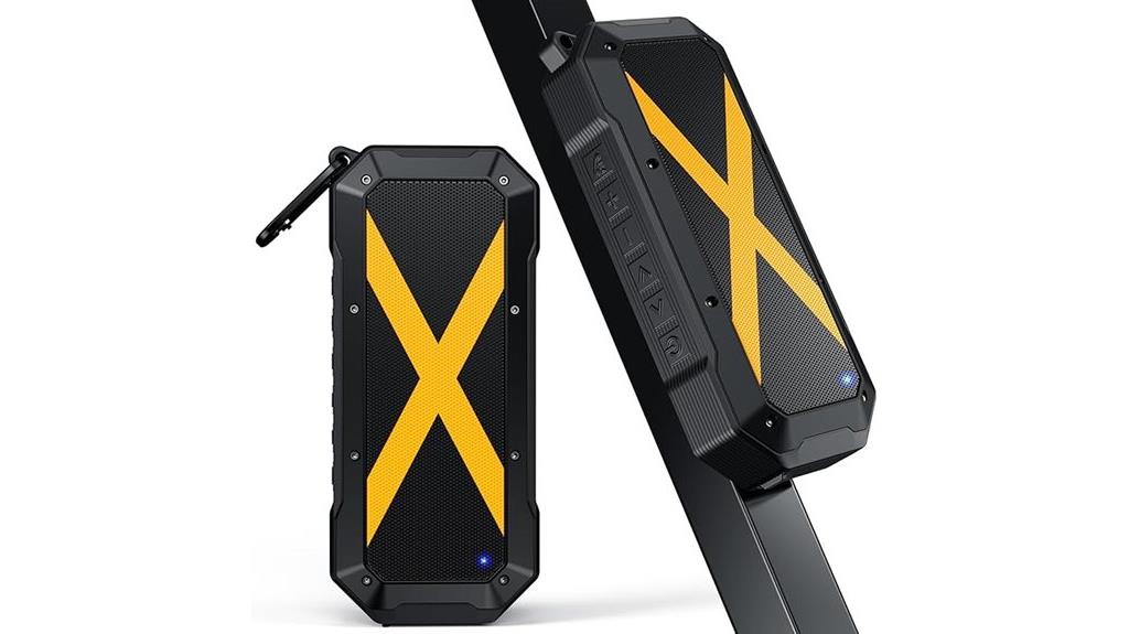 wireless jobsite speaker with magnet