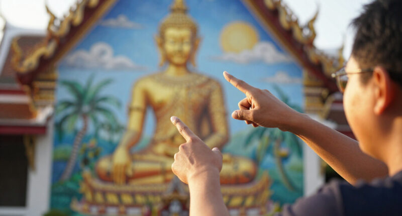 Wat Saeng Kaew Phothiyan Surges In Global Coverage