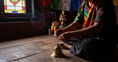 Karoli Baba Surges In Global Coverage